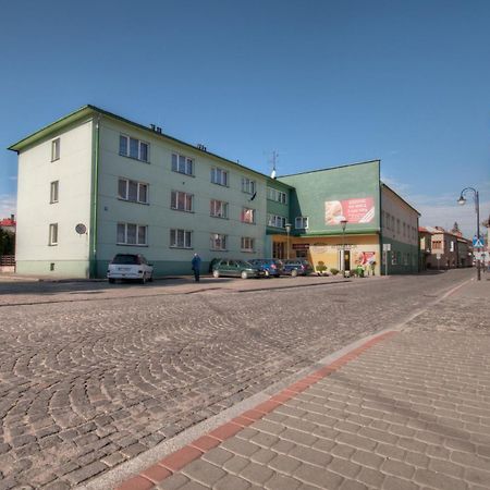 Karet Obiekt Hotelowy Skoczów 外观 照片