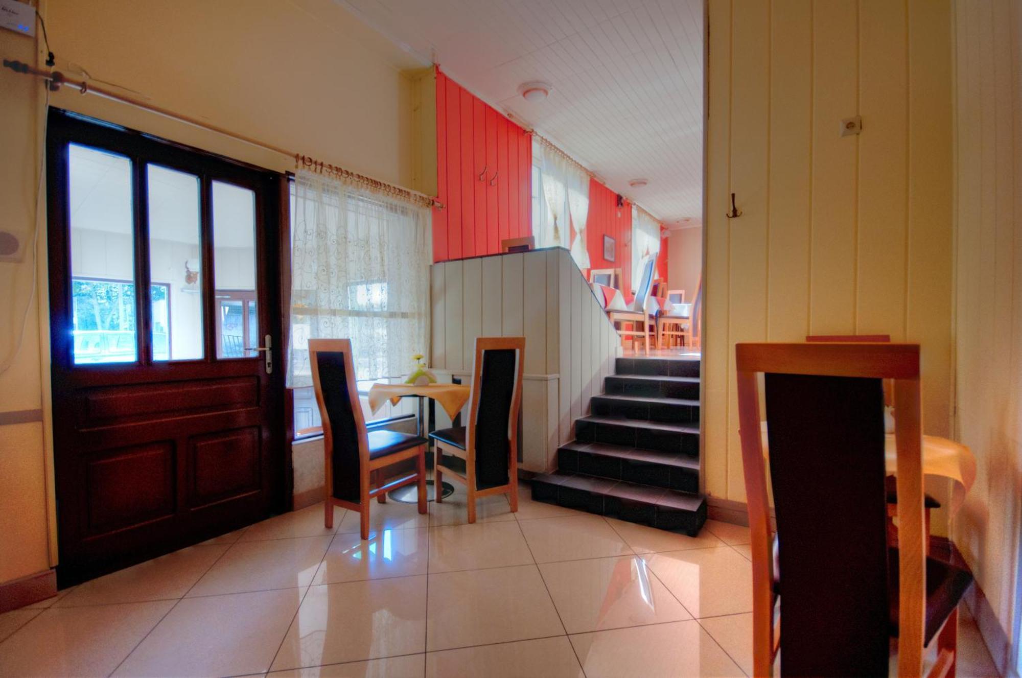 Karet Obiekt Hotelowy Skoczów 外观 照片